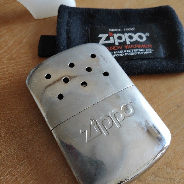 ZIPPO(ジッポー)のZIPPO オイルカイロ ハンドウォーマー インテリア/住まい/日用品の日用品/生活雑貨/旅行(日用品/生活雑貨)の商品写真