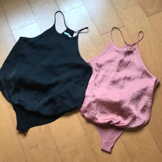 ザラ(ZARA)のZARA キャミソール　トップス(キャミソール)