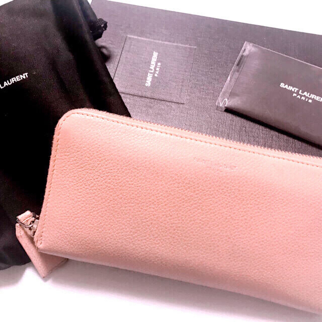 週末値下げ中❗️Saint Laurent 長財布