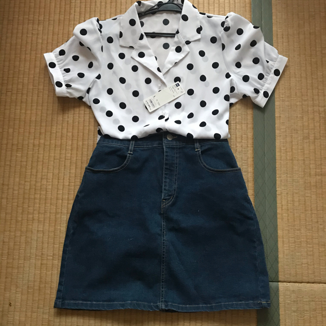 GU - GU ドットオープンカラーシャツの通販 by momoko's shop｜ジーユーならラクマ