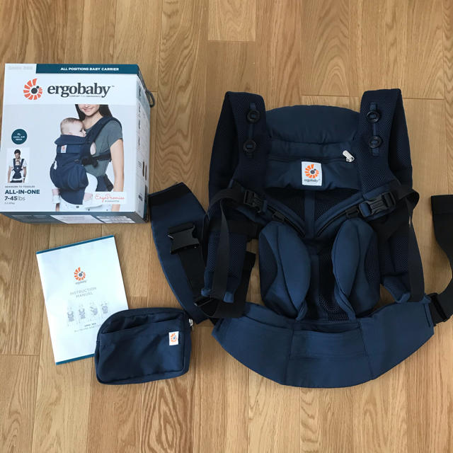 Ergobaby(エルゴベビー)のOMNI 360 オムニ クールエア　ミッドナイトブルー キッズ/ベビー/マタニティの外出/移動用品(抱っこひも/おんぶひも)の商品写真