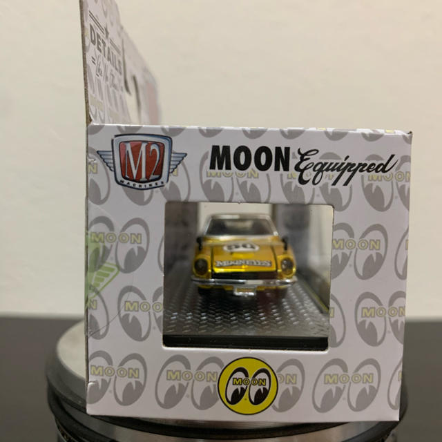 日産(ニッサン)の1/64 MOONEYES 1970 NISSAN FAIRLADY Z432 エンタメ/ホビーのおもちゃ/ぬいぐるみ(ミニカー)の商品写真