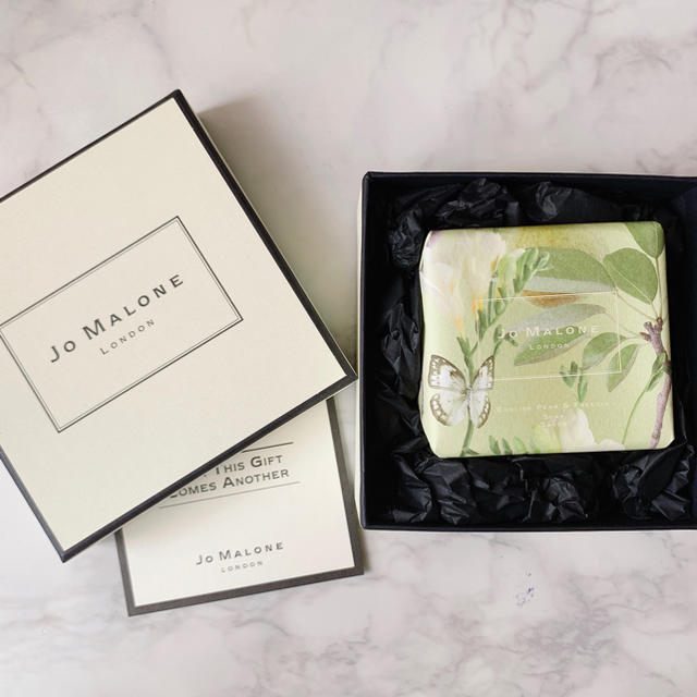 Jo Malone(ジョーマローン)の新品　Jo MALONE 石鹸   コスメ/美容のボディケア(ボディソープ/石鹸)の商品写真