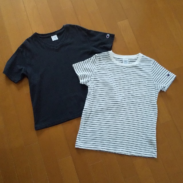 Champion(チャンピオン)のmrk様専用☆Champion チャンピオン 半袖Tシャツ2枚セット☆ レディースのトップス(Tシャツ(半袖/袖なし))の商品写真