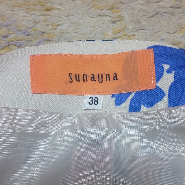 SunaUna(スーナウーナ)のスーナウーナ スカート レディースのスカート(ひざ丈スカート)の商品写真