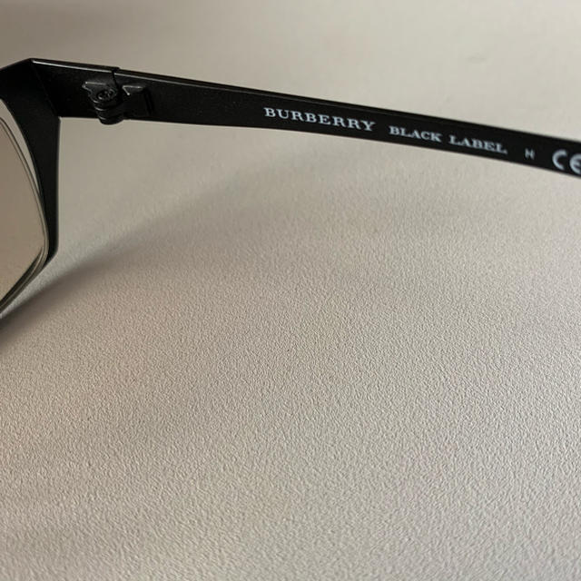 BURBERRY(バーバリー)の新品　バーバリー　サングラス　ブルーライトカット メンズのファッション小物(サングラス/メガネ)の商品写真