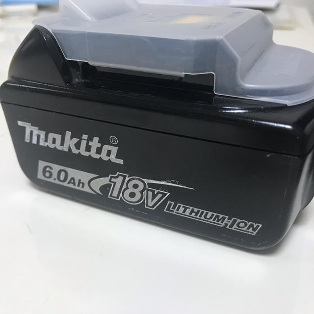 Makita(マキタ)のマキタ　makita 18V 6Ah リチウムイオンバッテリー スポーツ/アウトドアの自転車(工具/メンテナンス)の商品写真