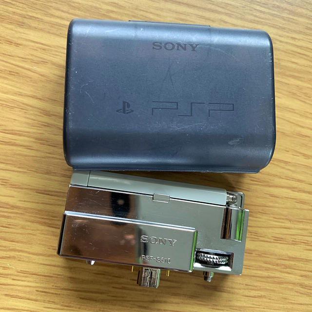 SONY(ソニー)のSONY PSP ワンセグチューナー エンタメ/ホビーのゲームソフト/ゲーム機本体(その他)の商品写真