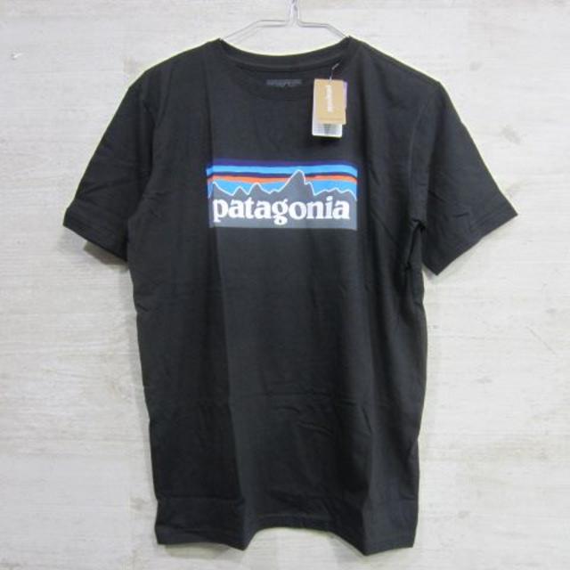 patagonia(パタゴニア)の【新品】[XXL] ボーイズ P-6ロゴ 半袖 Tシャツ パタゴニア 62153 キッズ/ベビー/マタニティのキッズ服男の子用(90cm~)(Tシャツ/カットソー)の商品写真