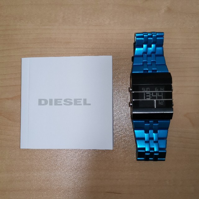 DIESEL(ディーゼル)のDIESEL 腕時計 メンズの時計(腕時計(デジタル))の商品写真