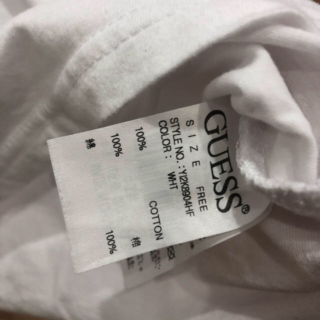 GUESS(ゲス)のguess Tシャツ レディースのトップス(Tシャツ(半袖/袖なし))の商品写真