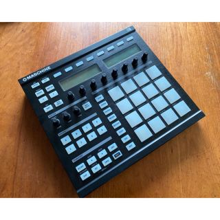 NI Maschine 初代(MIDIコントローラー)