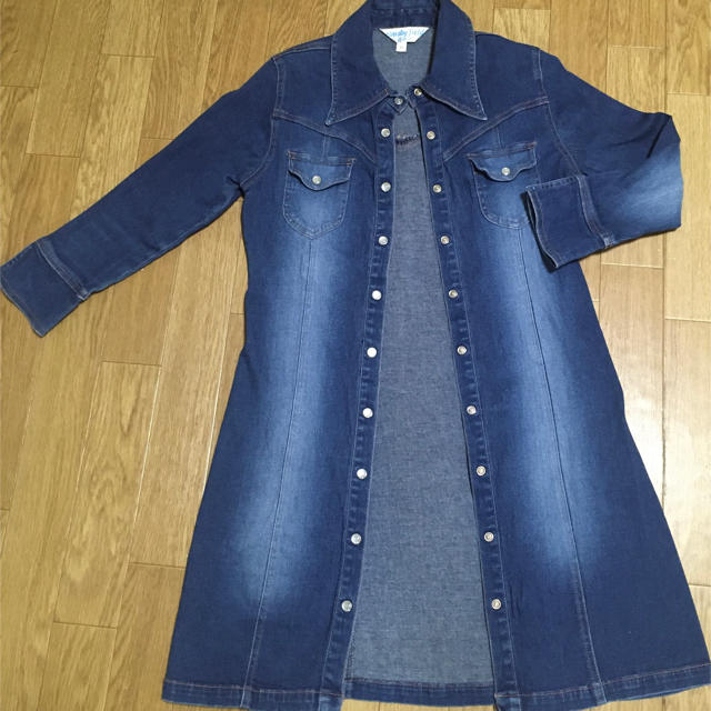 デニムワンピース　130〜140  キッズ/ベビー/マタニティのキッズ服女の子用(90cm~)(ワンピース)の商品写真