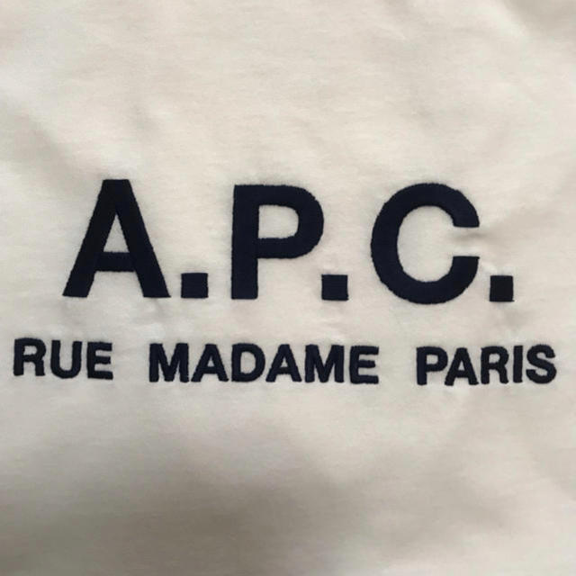 A.P.C(アーペーセー)のA.P.C刺繍ロゴTシャツ メンズのトップス(Tシャツ/カットソー(半袖/袖なし))の商品写真