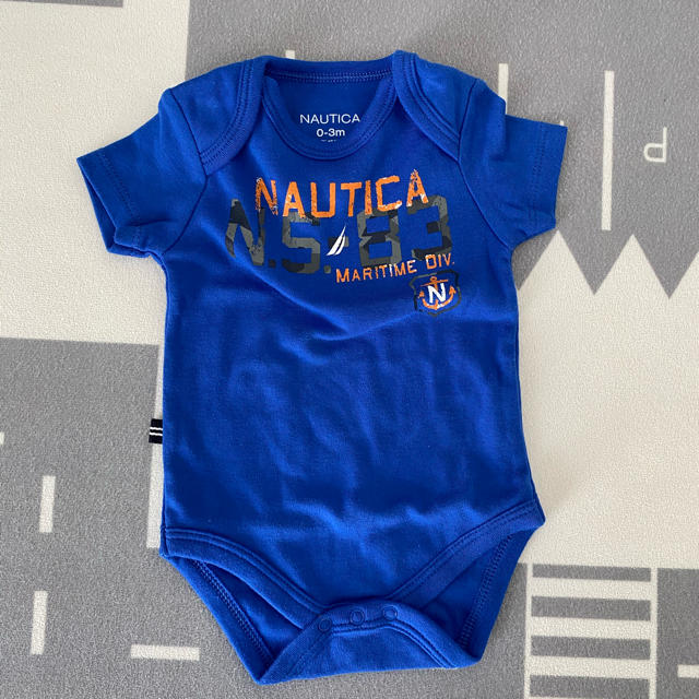 NAUTICA(ノーティカ)のNAUTICA ロンパース　0〜3m キッズ/ベビー/マタニティのベビー服(~85cm)(ロンパース)の商品写真