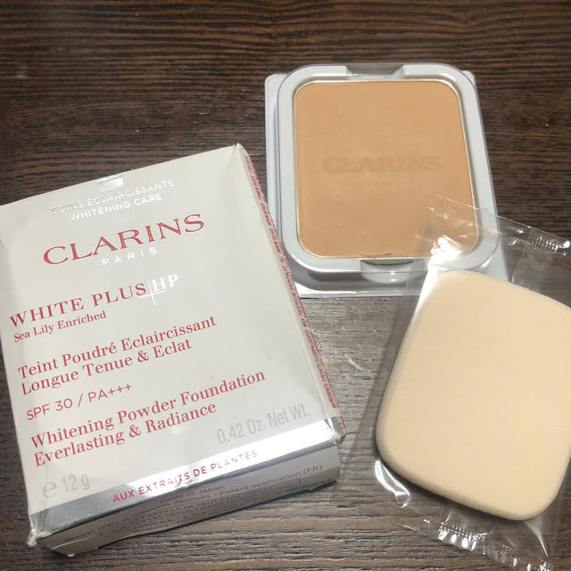 CLARINS(クラランス)のCLARINS パウダーファンデーション【レフィル】 コスメ/美容のベースメイク/化粧品(ファンデーション)の商品写真