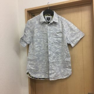 ビームス(BEAMS)のビームスハートbeams Heart 半袖BDシャツ XL 白系シャドーカモフラ(シャツ)