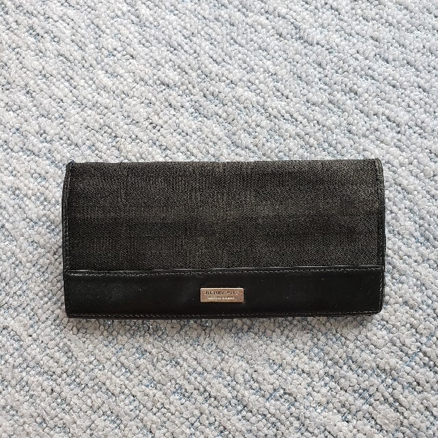 BURBERRY BLACK LABEL - BURBERRY BLACK LABEL長財布の通販 by ♪まωな♪'s shop｜バーバリー