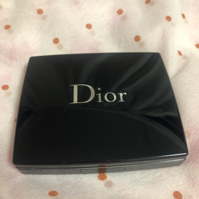 Christian Dior(クリスチャンディオール)のディオールブラッシュ 846 ラッキーピンク コスメ/美容のベースメイク/化粧品(チーク)の商品写真