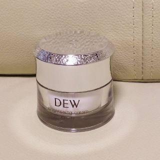 デュウ(DEW)のDEW  ブライトニング美白クリーム（30g）【tiffany様専用】(フェイスクリーム)