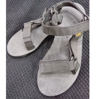 テバ(Teva)の【クリオネ様専用】Teva☆定番ブラックサンダル(サンダル)