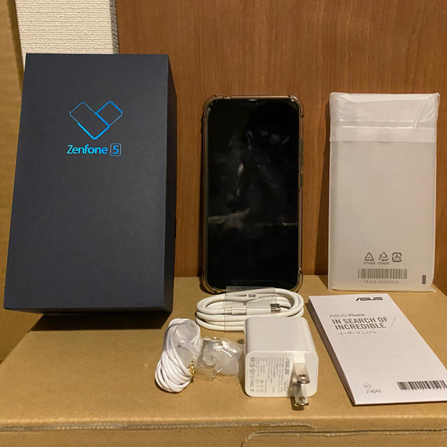 ASUS zenfone5 SIMフリー