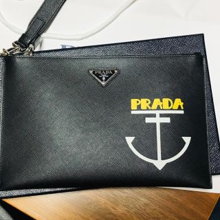 プラダ(PRADA)の新品　PRADA  プラダ　クラッチバッグ　サフィアーノ　コレクション品　送料込(セカンドバッグ/クラッチバッグ)