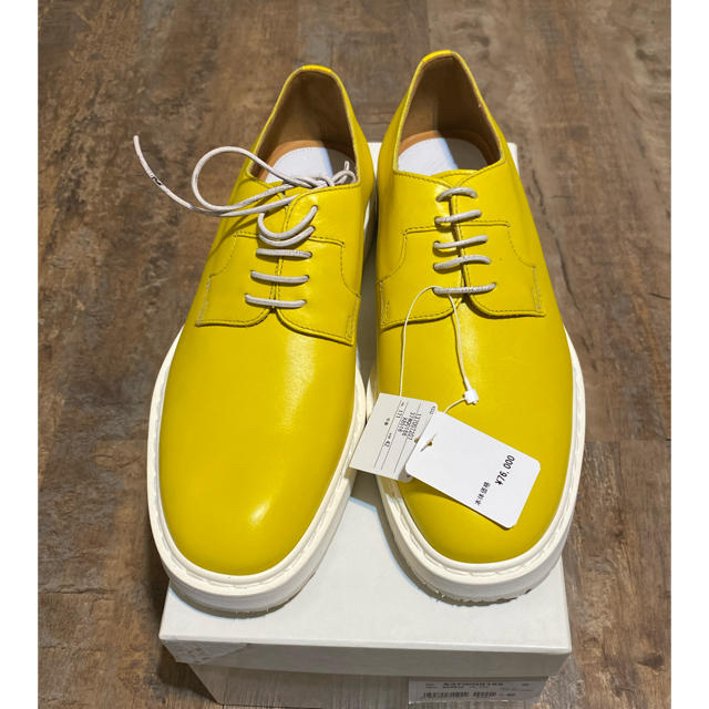 Maison Martin Margiela(マルタンマルジェラ)の※ラスト1点　マルタンマルジェラ　メンズ　サイズ42 定価¥76000円　黄色 メンズの靴/シューズ(スニーカー)の商品写真