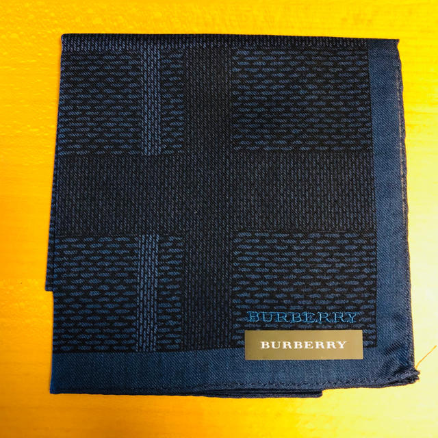 BURBERRY(バーバリー)のBURBERRY ハンカチ　3枚セット メンズのファッション小物(ハンカチ/ポケットチーフ)の商品写真