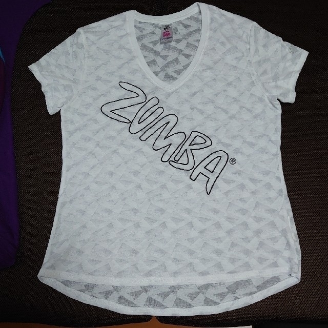 Zumba(ズンバ)のZUMBAウェア　Tシャツ　Mサイズ レディースのトップス(Tシャツ(半袖/袖なし))の商品写真