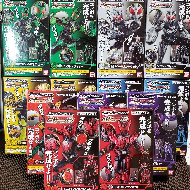 BANDAI - SO-DO CHRONICLE 層動 仮面ライダーオーズ1&2『7コンボセット