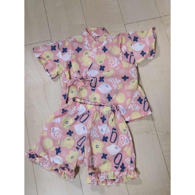 3COINS(スリーコインズ)の甚平女の子80 キッズ/ベビー/マタニティのキッズ服女の子用(90cm~)(甚平/浴衣)の商品写真