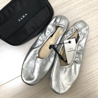 ザラ(ZARA)のZARA レザーパンプス(ハイヒール/パンプス)