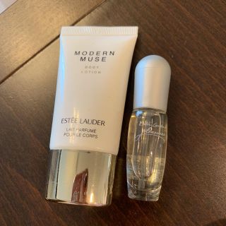 エスティローダー(Estee Lauder)の★新品未使用★エスティーローダー　ボディークリーム　パフューム(ボディクリーム)