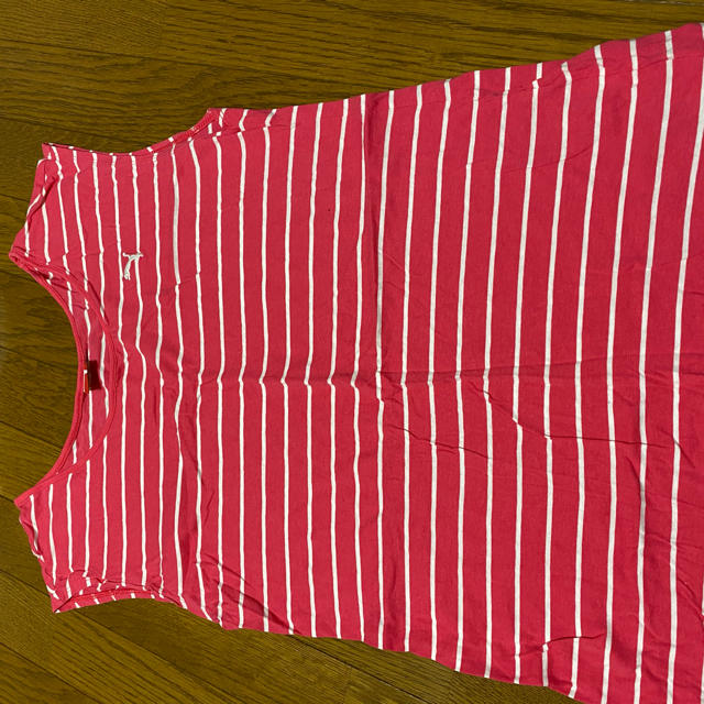 PUMA(プーマ)のボーダーＴシャツ赤　　土日お値下げ レディースのトップス(Tシャツ(半袖/袖なし))の商品写真