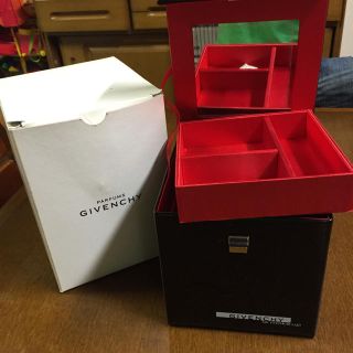 ジバンシィ(GIVENCHY)の新品！ジバンシィメイクアップバック(その他)