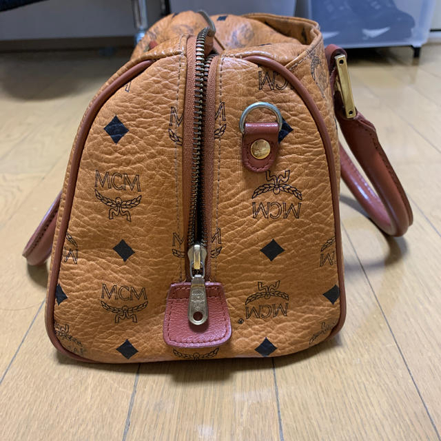 MCM(エムシーエム)のMCM ハンドバッグ レディースのバッグ(ハンドバッグ)の商品写真