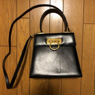 サルヴァトーレフェラガモ(Salvatore Ferragamo)のフェラガモ　バッグ(ハンドバッグ)