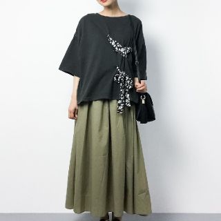 ダブルクローゼット(w closet)のリボンレースアッププルオーバー(Tシャツ(半袖/袖なし))