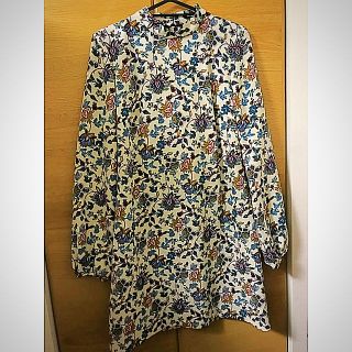 ザラ(ZARA)のZARA 花柄ワンピース ボタニカル ペイズリー オリエンタル フラワー(ミニワンピース)