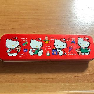 ハローキティ(ハローキティ)のHelloKitty ハローキティ 筆箱 缶ペン レトロ  サンリオ(キャラクターグッズ)