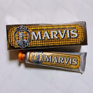 マービス(MARVIS)のマービス　歯磨き粉　限定(歯磨き粉)