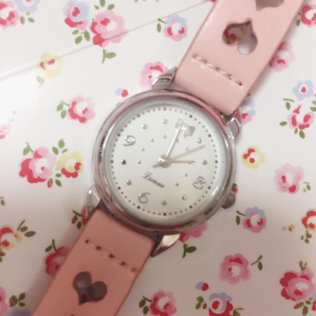 passage mignon(パサージュミニョン)の腕時計 リボン ハート ピンク ウォッチ レディースのファッション小物(腕時計)の商品写真