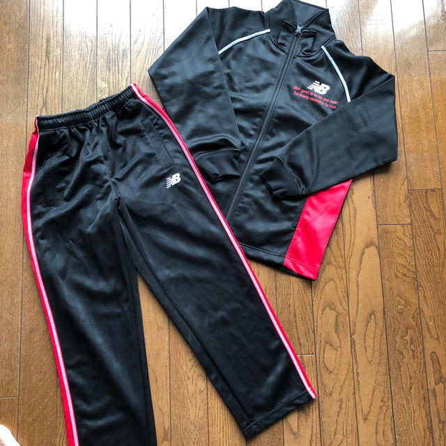 New Balance(ニューバランス)のNew Balance ジャージ上下 130センチ キッズ/ベビー/マタニティのキッズ服男の子用(90cm~)(その他)の商品写真