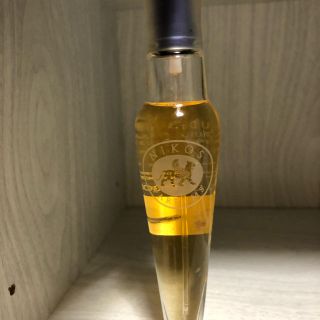 ニコス(NIKOS)の【激レア】ニコス スカルプチャー ファム EDP SP 30ml 香水 (香水(女性用))