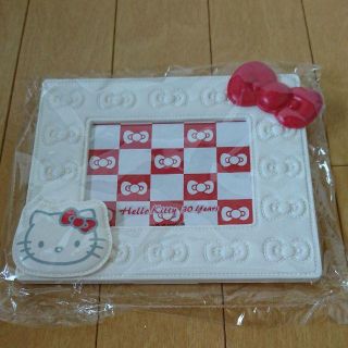 ハローキティ(ハローキティ)の★非売品 HELLO KITTY フォトフレーム★(フォトフレーム)