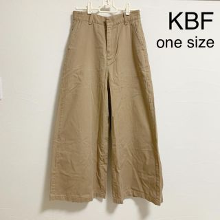 ケービーエフ(KBF)の【USED】KBF チノ ワイド ガウチョ パンツ ベージュ ワンサイズ(カジュアルパンツ)