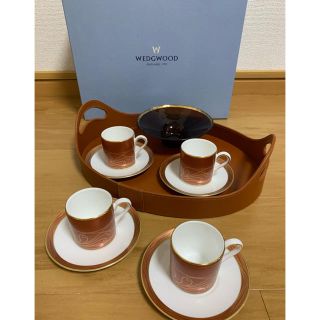 ウェッジウッド(WEDGWOOD)のウェッジウッド ティーセット カップ&ソーサー 4客 菓子器 トレー paris(食器)