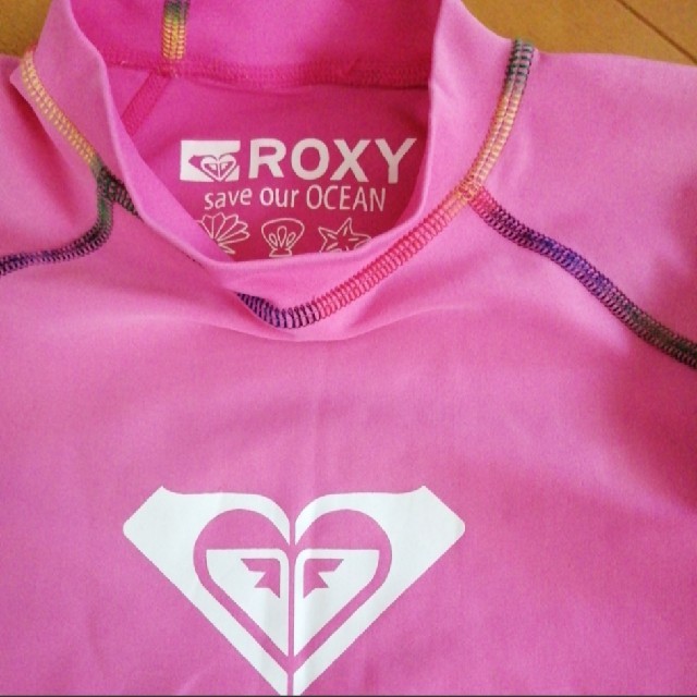 Roxy(ロキシー)の★★りあ様専用★★ROXY●120cm ラッシュガード　長袖水着 スイムウェア キッズ/ベビー/マタニティのキッズ服女の子用(90cm~)(水着)の商品写真