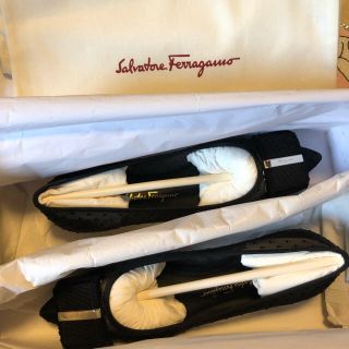 サルヴァトーレフェラガモ(Salvatore Ferragamo)のフェラガモ バレエシューズ　新品(バレエシューズ)